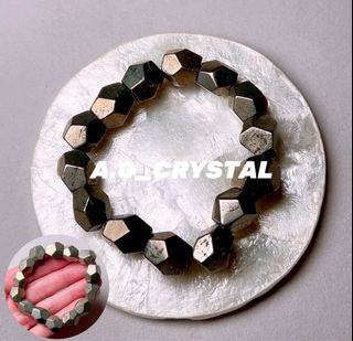 💖Ultra Wealth-Attracting Pyrite Bracelet💖 $298❤️ (Normally priced by weight elsewhere, this one would cost over $400! A.O's price is truly down-to-earth, happiness matters most!) Stylish shirt looks gorgeous 😍😎 Suitable for both men and women ❤️ Perfect as a gift for friends too 🥳64187037051009110