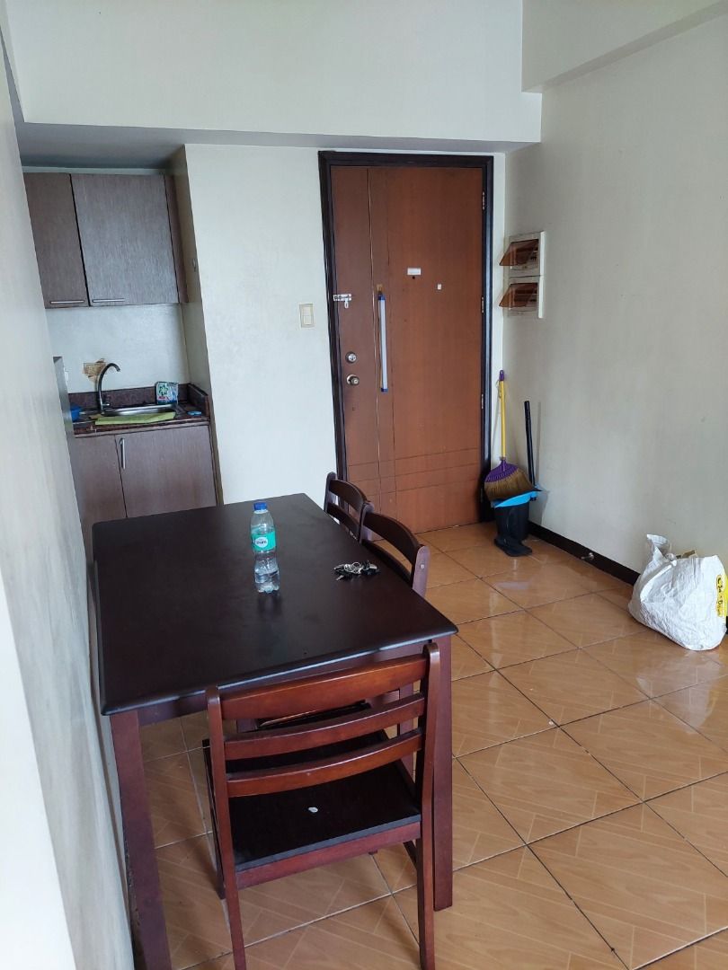 2-BR The Oriental Place for Lease (Category: Apartments & Condos) located in Manila. Submitted by nebgene (Listing ID 1394236871, Image 3). Description: 2-BR Unfurnished unit in The Oriental Place in Chino Roces Makati unit on the 24th floor Corner unit with balcony and view No Parking Not pet-friendly 12 months minimum lease Association Dues included in the rent Rate Direct lease only - No agent/broker.