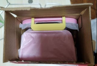 (Category: ) located in . Submitted by takqqq (Listing ID 1394267817, Image 1). Description: .