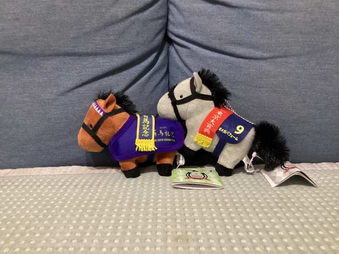 東京大賞典9號馬仔、有馬紀念馬仔, 興趣及遊戲, 玩具 & 遊戲類 - Carousell