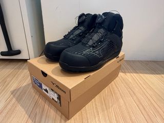 （分類：）位於 。 由 bootbootjai 提交（商品編號 1394272357，圖片 1）。簡介： 。