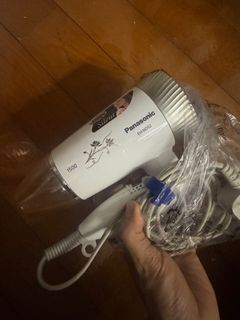 （分類：）位於 。 由 aikkkko 提交（商品編號 1394328119，圖片 1）。簡介： 。
