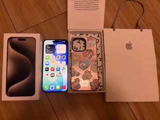 （分類：）位於 。 由 kitleekit 提交（商品編號 1394228357，圖片 1）。簡介： 。