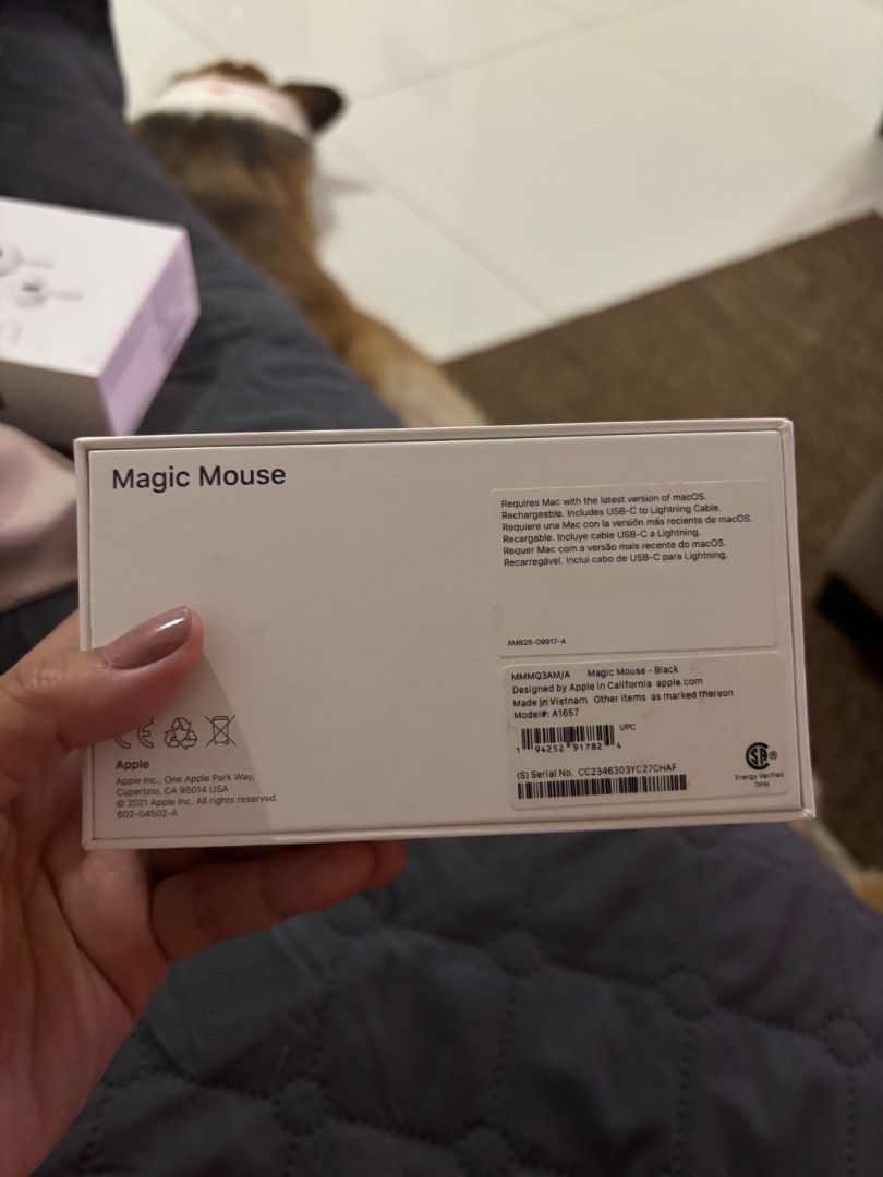 Apple Magic Mouse - Black (Category: Mouse & Mousepads) located in Taguig. Submitted by vibechic_thriftstore (Listing ID 1394319578, Image 2). Description: - Apple Magic Mouse (Black) - Requires Mac with latest macOS - Includes original box - Model: A1657 - Made in Vietnam .