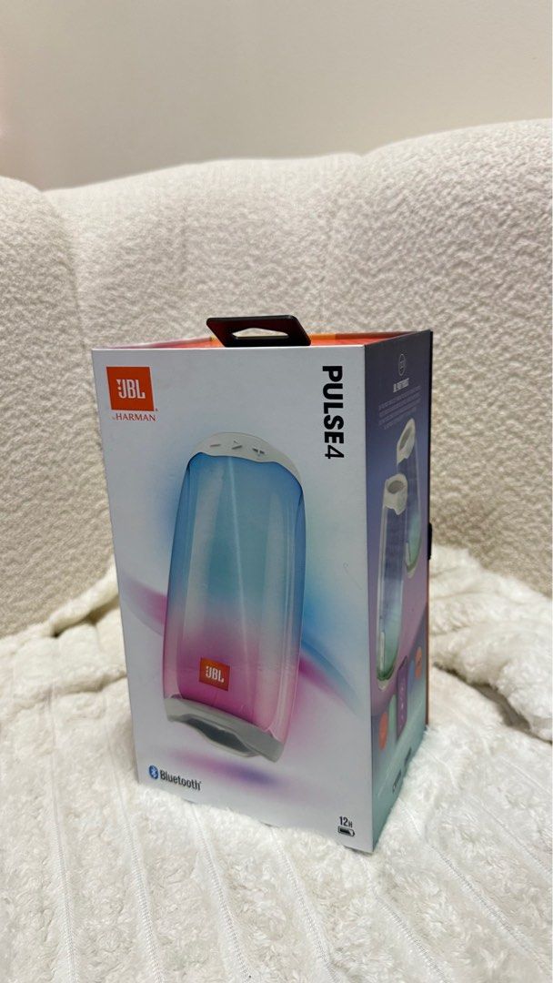 Authentic JBL Pulse 4 Original (Category: Soundbars, Speakers & Amplifiers) located in Pasig City. Submitted by maliashoppingaccount (Listing ID 1394350832, Image 1). Description: SRP P11,999.