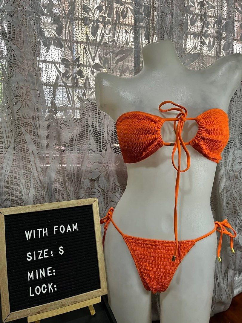 Bikini swimsuit two piece coverup (Category: Bikinis & Swimsuits) located in Manila. Submitted by bimbieautiful (Listing ID 1394251080, Image 1). Description: Size small..