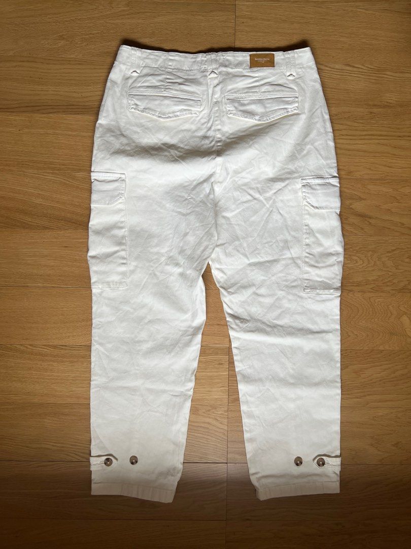 BKK White Cargo Pants (Category: Other Bottoms) located in Pasay City. Submitted by elleventh (Listing ID 1394260137, Image 3). Description: BKK White Cargo Pants - Brand new with tags - Fits 36-40 - Length: 37.5 - Please don’t mind the brand - Got this in the orange app for around 900 (supposedly for my mom) Selling for only ₱550 RFS: Decluttering + moving out All my listings are guaranteed authentic Payment Options: GCash, Maya, and PNB Shippin