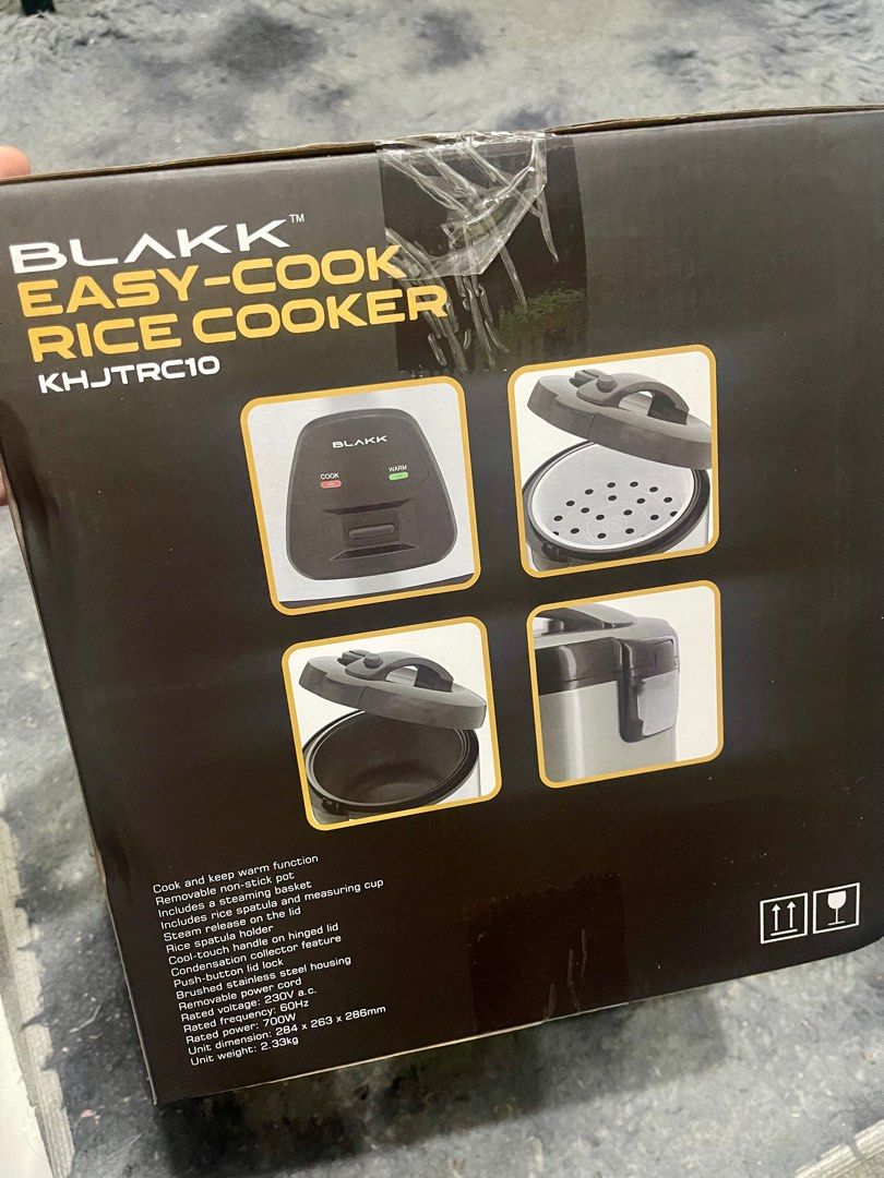 BLAKK Easy RICE COOKER 10 Cups (Category: Cookers) located in Quezon City. Submitted by greghiryu (Listing ID 1394302386, Image 3). Description: BRAND NEW BLAKK RICE COOKER 10 CUPS msg me 0916-5775-333 Calamba City .