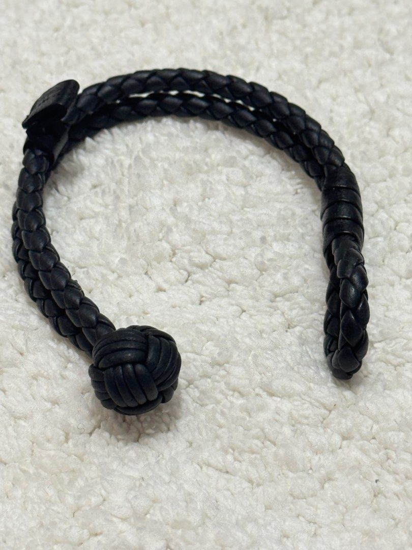 BOTTEGA VENETA LEATHER BRACELET (Category: Luxury Accessories) located in General Trias. Submitted by camellia_fashion (Listing ID 1394381353, Image 3). Description: 💯 authentic Bracelt only Flaws nawala yung silver logo.