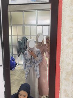 (Category: ) located in . Submitted by fkittyswardrobe (Listing ID 1394386460, Image 1). Description: .