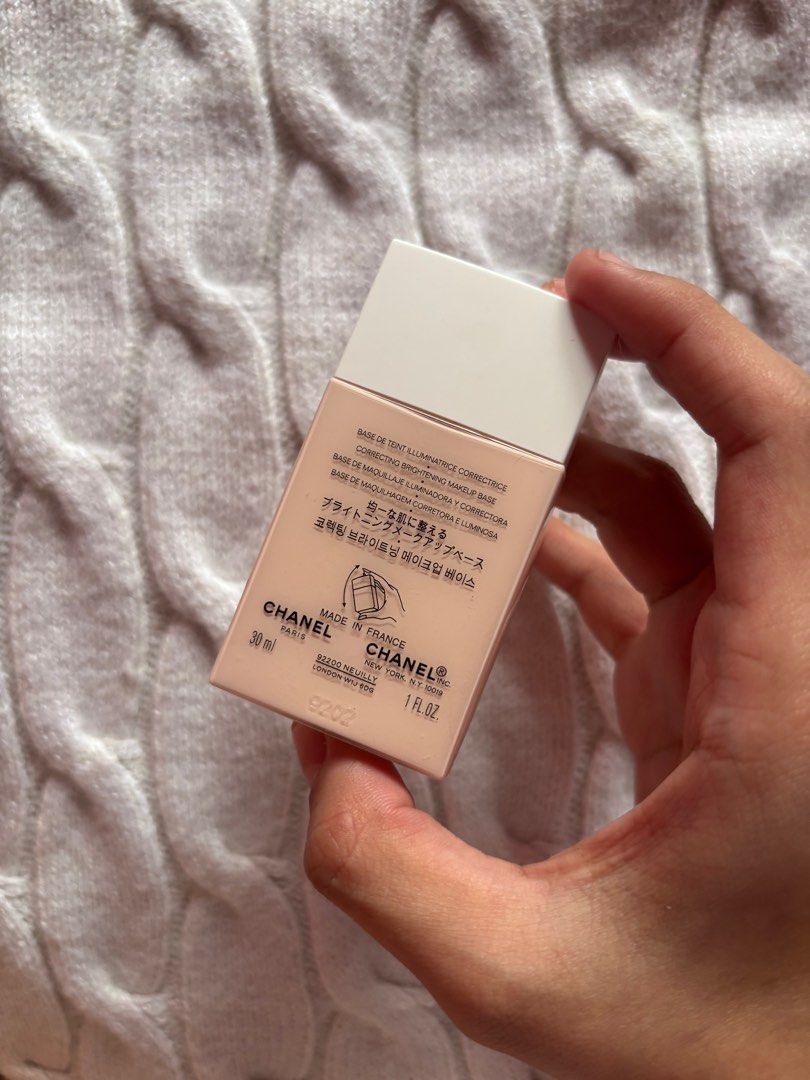 Chanel Le Blanc Makeup Primer in Roseé (Category: Makeup) located in Bacoor. Submitted by dunkinpanini (Listing ID 1394229864, Image 2). Description: Barely used! Not my shade :) .