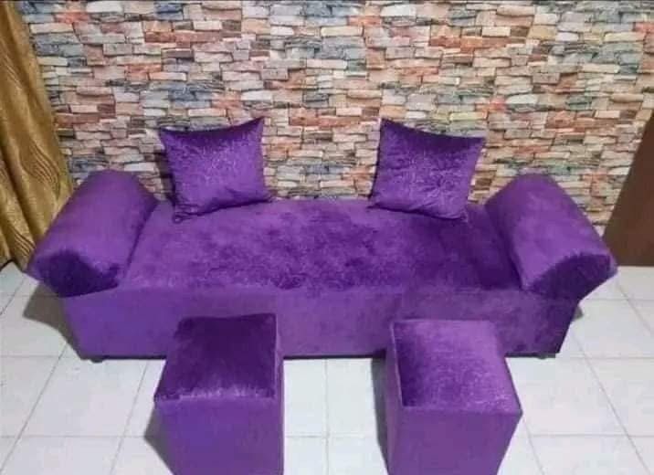 Cleopatra (Category: Sofas) located in Marikina City. Submitted by eannacruz27 (Listing ID 1394213995, Image 3). Description: Cleopatra Sale sale sale Pm me for more info and details ❤️.