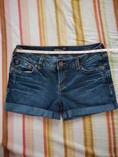 (Category: ) located in . Submitted by maze.declutter (Listing ID 1394296126, Image 1). Description: .