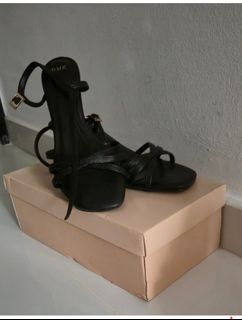 (Category: ) located in . Submitted by yting.88 (Listing ID 1394289835, Image 1). Description: .