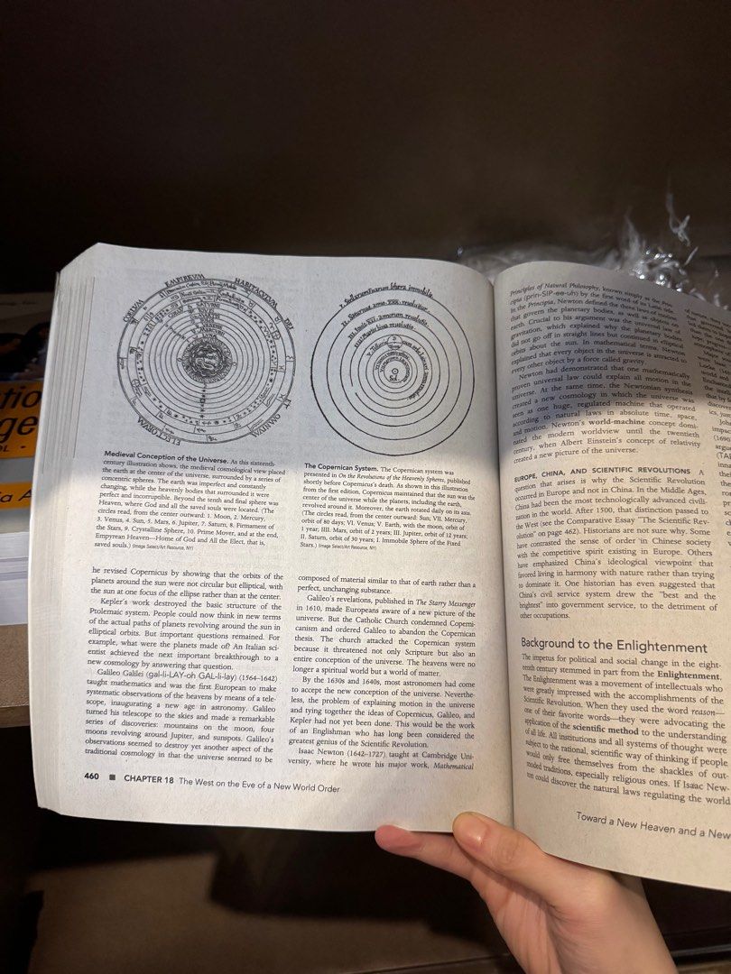 Essential World History (Category: Textbooks) located in Manila. Submitted by rnc.shop (Listing ID 1394398881, Image 3). Description: For Sale! Essential World History (8th Edition).