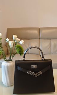 （分類：）位於 。 由 byebyebags 提交（商品編號 1392647193，圖片 1）。簡介： 。