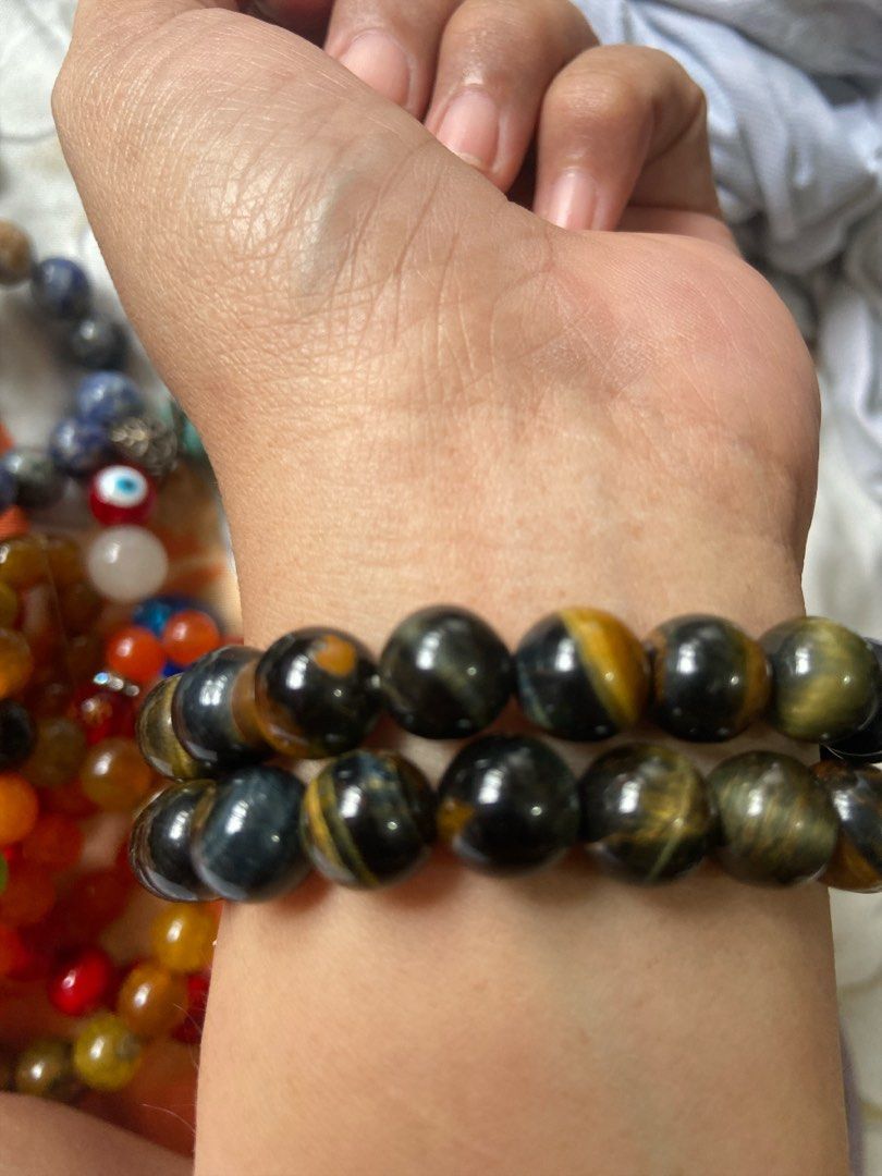 High Quality Tiger's Eye hand made bracelet (Category: Bracelets) located in Manila. Submitted by kingedgrd159971 (Listing ID 1394403842, Image 3). Description: Embrace the journey Did you know tigers eye has been used for centuries to ward of negative energy?.