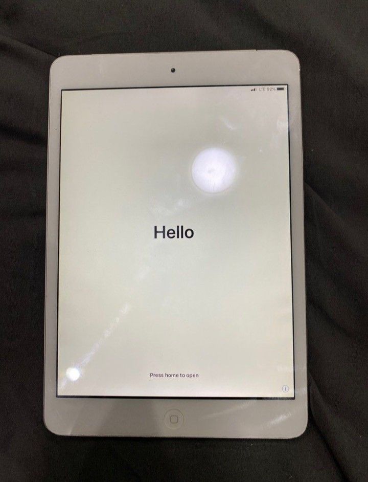 RUSH SALE!! Ipad Mini 2 (Category: iPad) located in Meycauayan. Submitted by myieegadgets (Listing ID 1394229301, Image 2). Description: 16 GB NO ISSUES W SIM PORT LIKE NEW BACK UP DEVICE LANG RESET ALL U WANT ORIGINAL ALL PARTS ( NO REPLACED PARTS ) NOT LAGGY NEGOTIABLE FOR SURE BUYERS MOD : FLASH, JNT, GOGO EXPRESS MOP : GCASH and GOTYME.
