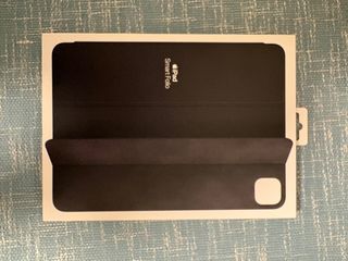 正版 iPad Pro 11 inch (1/2/3 Gen) Smart Folio (Black)