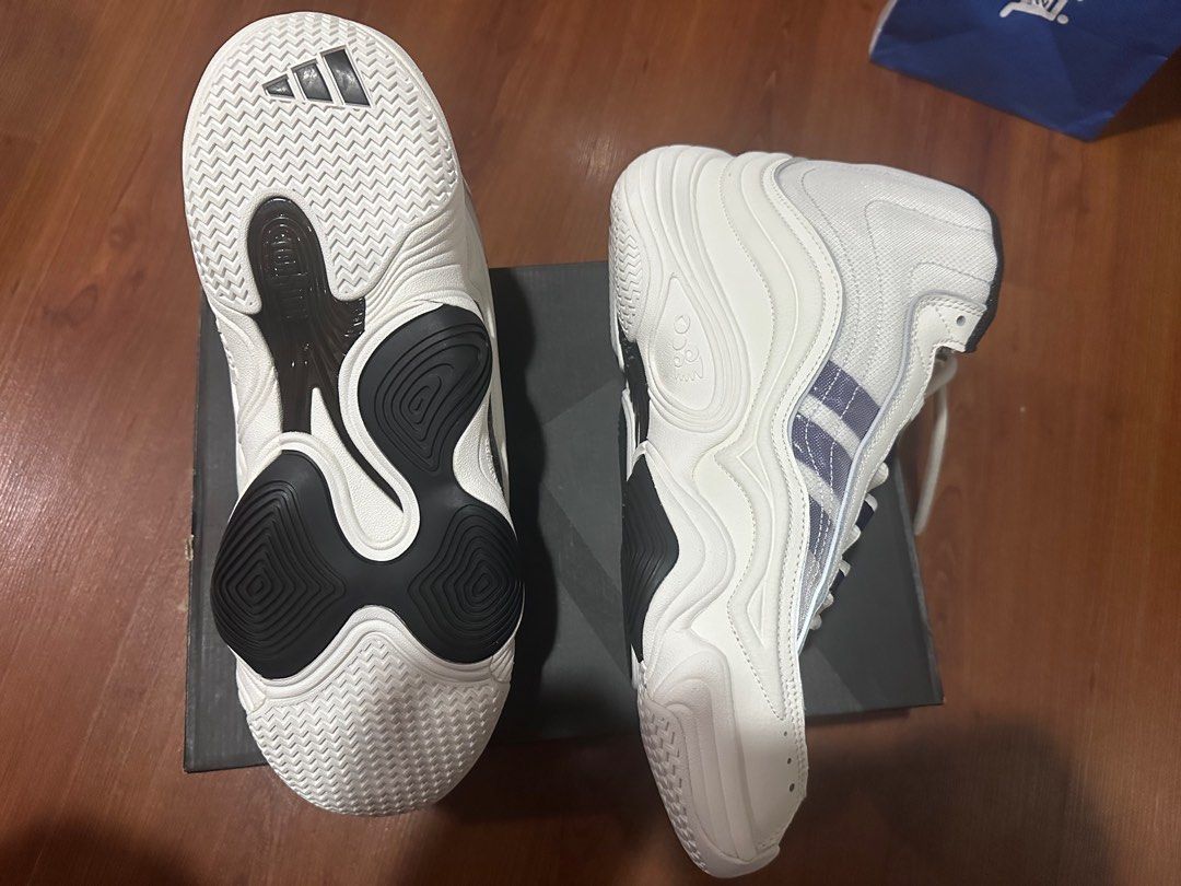 Kobe 2 Crazy 98 Addidas Size 12 (Category: Sneakers) located in Pateros City. Submitted by antznpants (Listing ID 1394364011, Image 3). Description: .