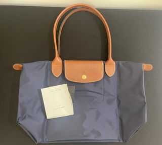 (Category: ) located in . Submitted by qc--preloved (Listing ID 1394222385, Image 1). Description: .