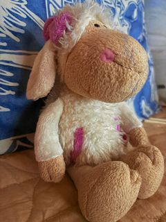 (Category: ) located in . Submitted by strawbbmilkshake (Listing ID 1394317106, Image 1). Description: .