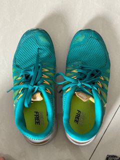 (Kategori: ) berada di . Dikirim oleh kat_preloved (ID iklan 1394321210, Gambar 1). Deskripsi: .