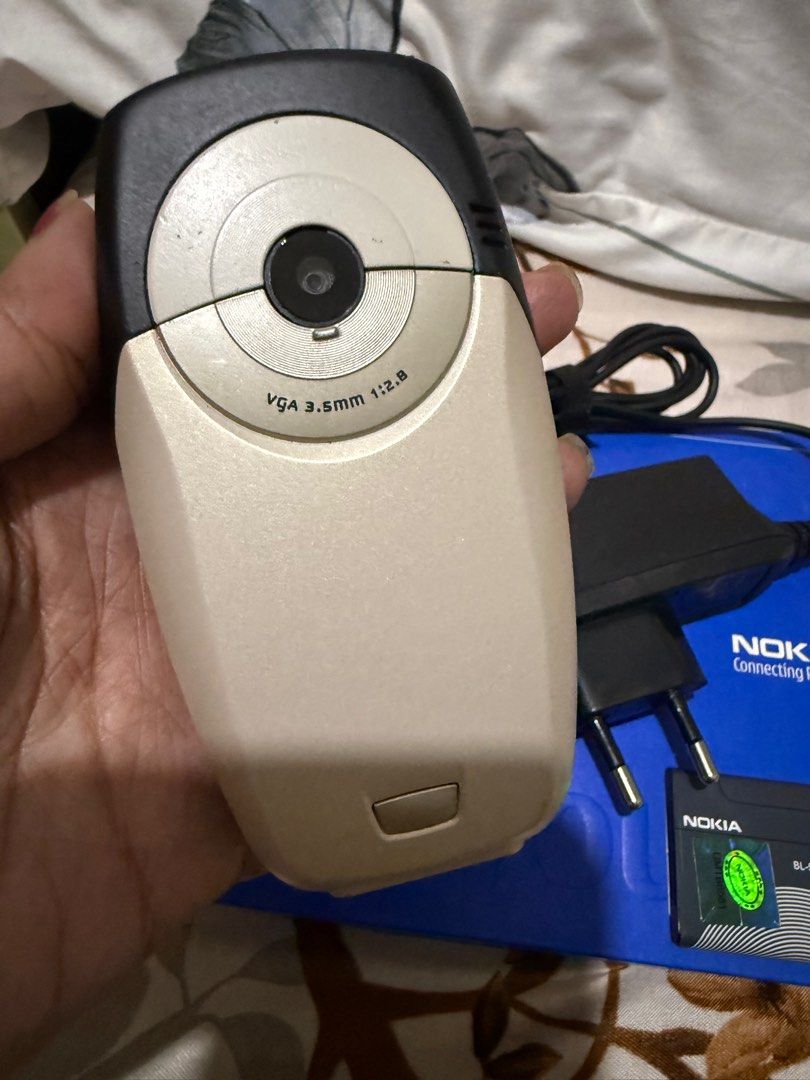 nokia 6600 vintage phone onhand (Category: Early Generation Mobile Phones) located in Quezon City. Submitted by auspv_collections (Listing ID 1394225910, Image 3). Description: 📱VINTAGE PHONES 💯 ONHAND Vintage Cellphone 👍🏼 Available as of Sept 2025 📍nokia 3310 - 2,500 📍nokia 5800 - 2,800 📍nokia 6230i - 2,500 📍nokia 6300 - 2,500 📍nokia 6510 - 3,000 📍nokia 6600 - 3,800 📍motorola v8 - 3,500 📍samsung c3520 - 2,500 .