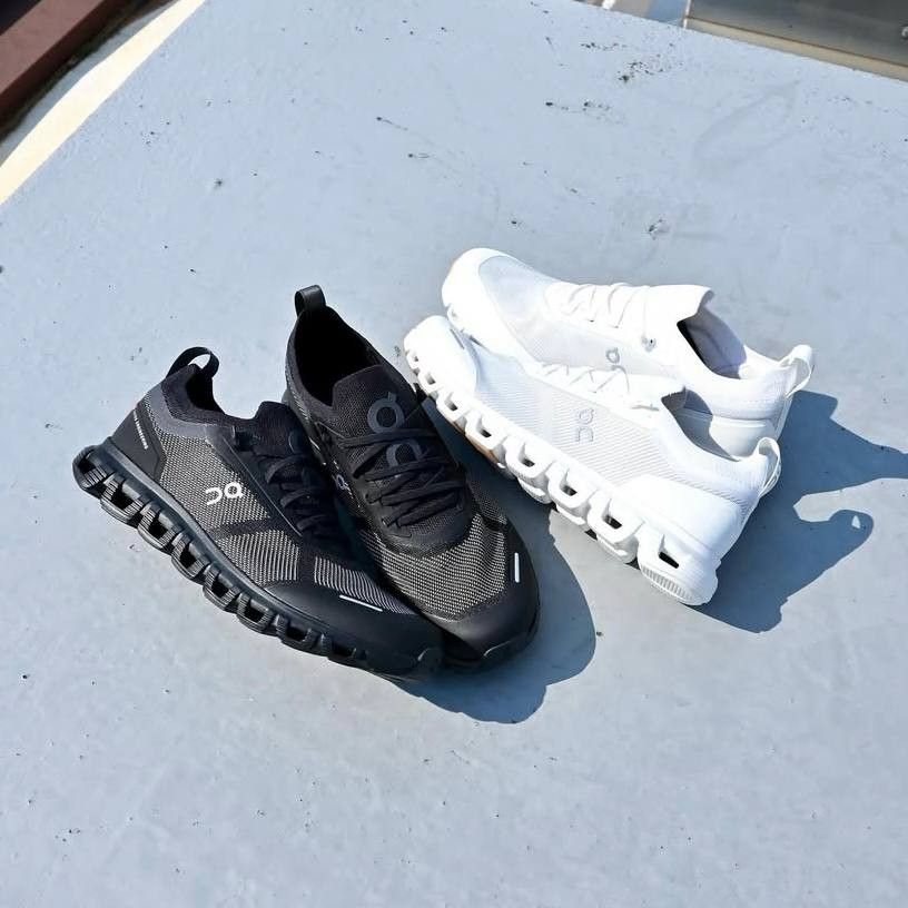 On Running Cloud 6 Versa All White/ Black Eclipse (Category: Sneakers) located in Manila. Submitted by solefindsphilippines (Listing ID 1394279116, Image 2). Description: On Running Cloud 6 Versa All White/ Black Eclipse Available Sizes: 7/ 7.5/ 8/ 8.5/ 9/ 9.5/ 10/ 10.5/ 11/ 11.5/ 12 Men’s 5/ 5.5/ 6/ 6.5/ 7/ 7.5/ 8/ 8.5/ 9/ 9.5 women’s Price: 8,999 only Brand new All of our items are 100% Authentic/ Legit/ Original How to Order? Message us now!📩