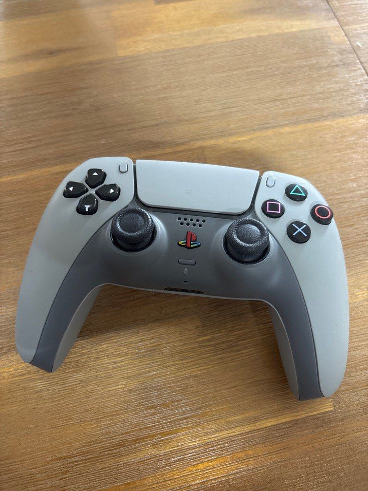 PS5 Hall Effect Controller (Category: Controllers) located in Singapore. Submitted by botbfix (Listing ID 1394302945, Image 1). Description: .