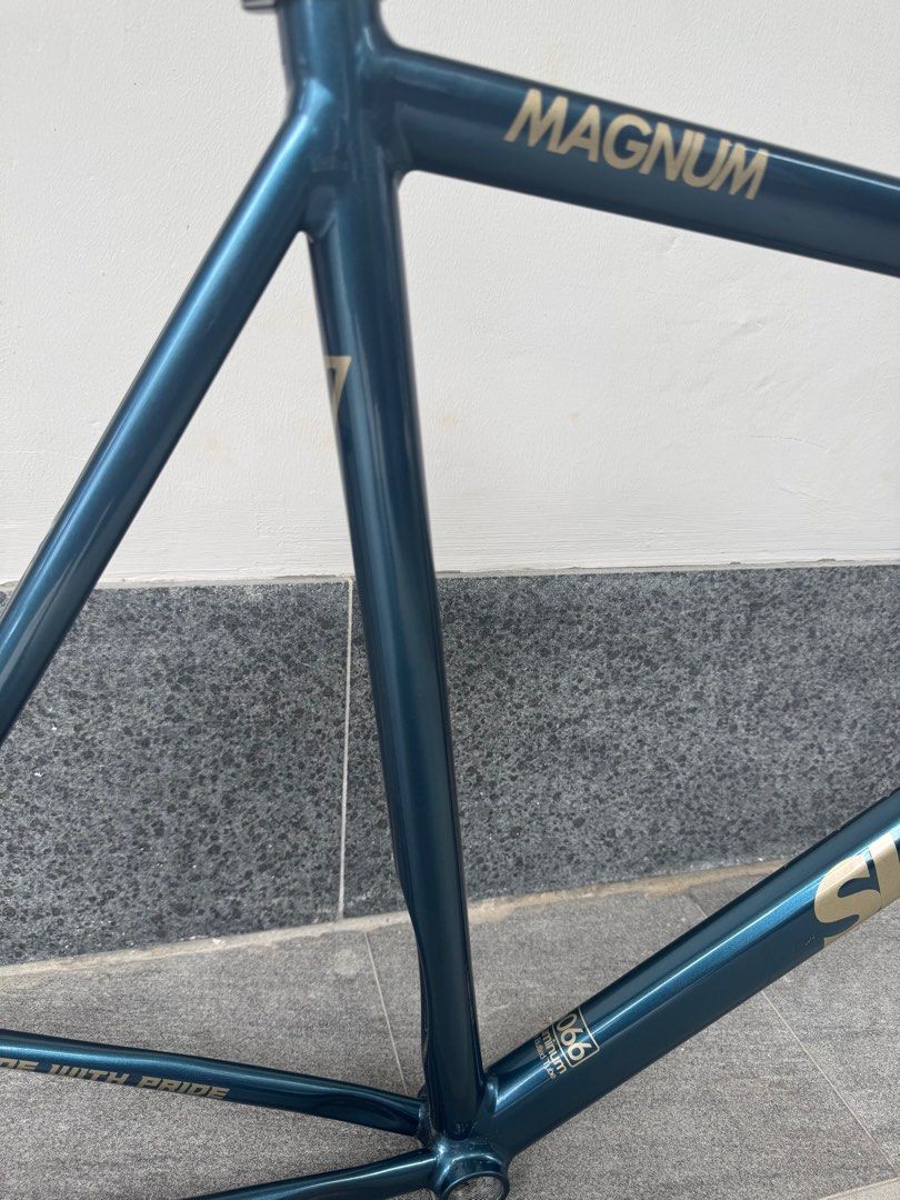 Skream magnum frame set size L, Sports Equipment, Bicycles & Parts