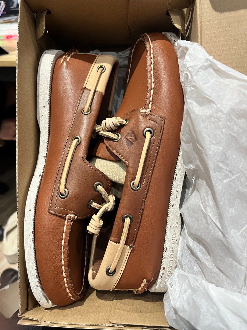 Sperry 2 eye veg retan-tan (Category: Casual Shoes) located in Quezon City. Submitted by charddaddy (Listing ID 1394307904, Image 2). Description: Sperry 2eye veg re-tantan Size 8 Brand new Srp: 6,590 Sale price: 3,250 (50% off) 📍San Juan Manila.