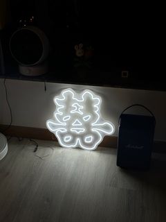 （分類：）位於 。 由 apr1988 提交（商品編號 1394368578，圖片 1）。簡介： 。