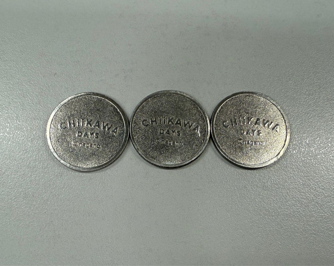 一套3個硬幣] 兔兔小八小chii 吉伊卡哇CHIIKAWA DAYS 紀念幣扭蛋幣銀幣coin coins 硬幣usagi 兔兔, 興趣及遊戲,  收藏品及紀念品, 錢幣- Carousell
