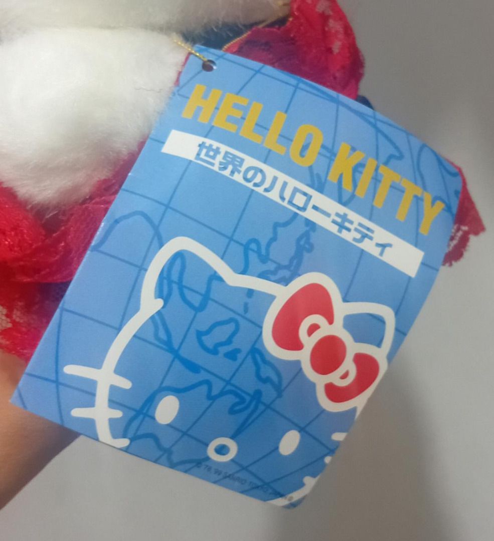 有牌 1999年 日本限定 Sanrio x partner Hello Kitty 環游世界系列 6吋高毛公仔 A款, 興趣及遊戲, 玩具 ...