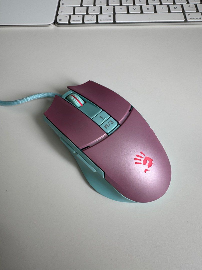 A4tech Bloody L65 Max - Sky Pink Gaming Mouse (Category: Mouse & Mousepads) located in Pasig City. Submitted by dcrsc (Listing ID 1394433181, Image 2). Description: A4Tech Bloody L65 Max 12,000 CPI RGB 8000 FPS Braided Cable Lightweight Wired Gaming Mouse (color: Sky Pink) RFS: di nagagamit.