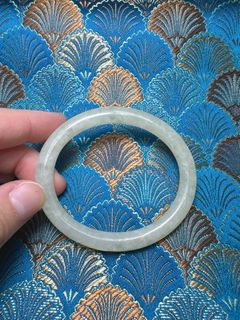 緬甸翡翠A貨 梨肉色 有色根 55.5貴妃 有證書64208541144449110