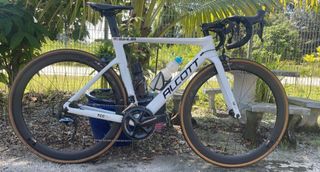 (Category: ) located in . Submitted by hypeactive (Listing ID 1394449889, Image 1). Description: .