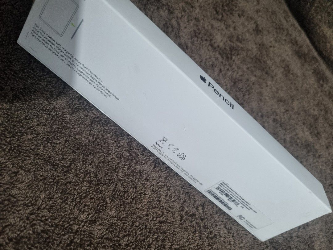 Apple Pencil 2 (Category: iPad) located in Manila. Submitted by shopperzzzzz (Listing ID 1394536529, Image 3). Description: Original Apple Pen 2 💯Double Tap Feature 💯Tilt Sensitivity 💯Pressure Sensitivity Please Manage your expectation since this is a pre loved item😊 Lalamove if same day delivery LBC Cop outside manila Gcash/BankTransfer❤️.