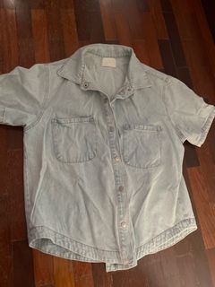 (Category: ) located in . Submitted by preloved-xcs (Listing ID 1394509975, Image 1). Description: .