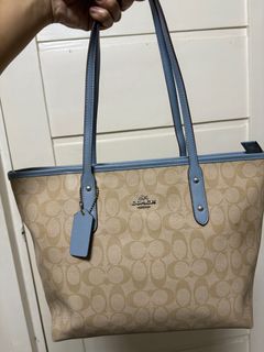 (Category: ) located in . Submitted by closet-loop (Listing ID 1394446938, Image 1). Description: .
