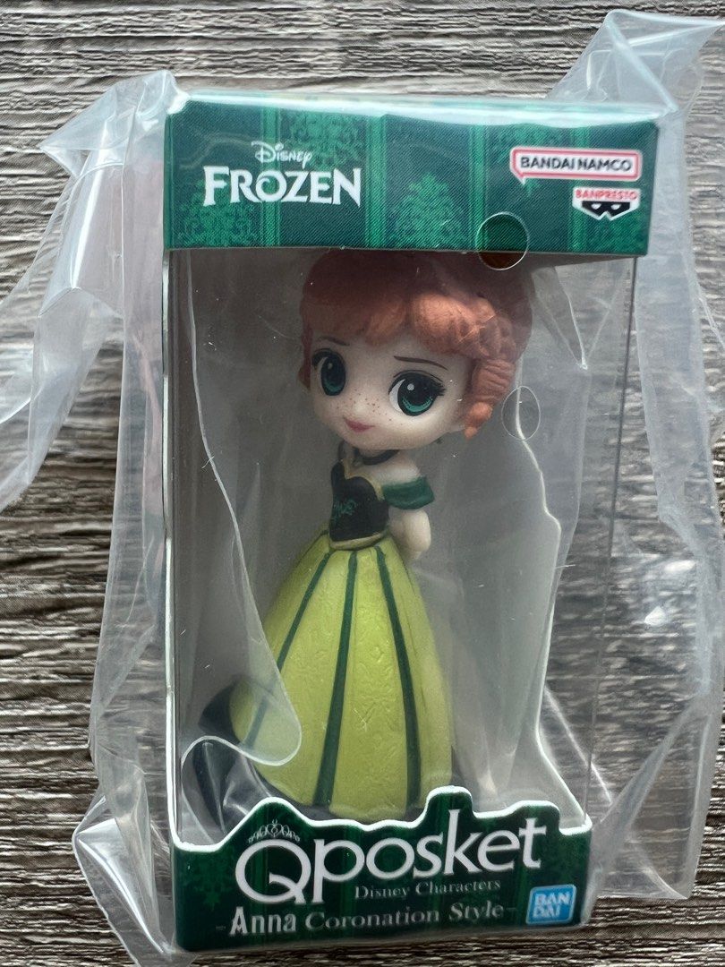 Bandai QPosket Disney Princess Miniature Figure (Category: Designer & Blind Box Toys) located in Taguig. Submitted by redeux_closet (Listing ID 1394551020, Image 3). Description: ❄️ Brand New with gashapon shell and paper insert ❄️ Princess Anna Coronation Style Miniature ❄️ Original Bandai Gashapon.