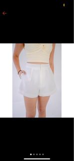(Category: ) located in . Submitted by shopflyingxo (Listing ID 1394541207, Image 1). Description: .