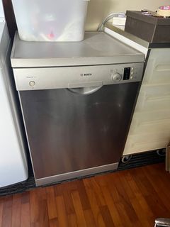 (Category: ) located in . Submitted by s5875240 (Listing ID 1394459393, Image 1). Description: .