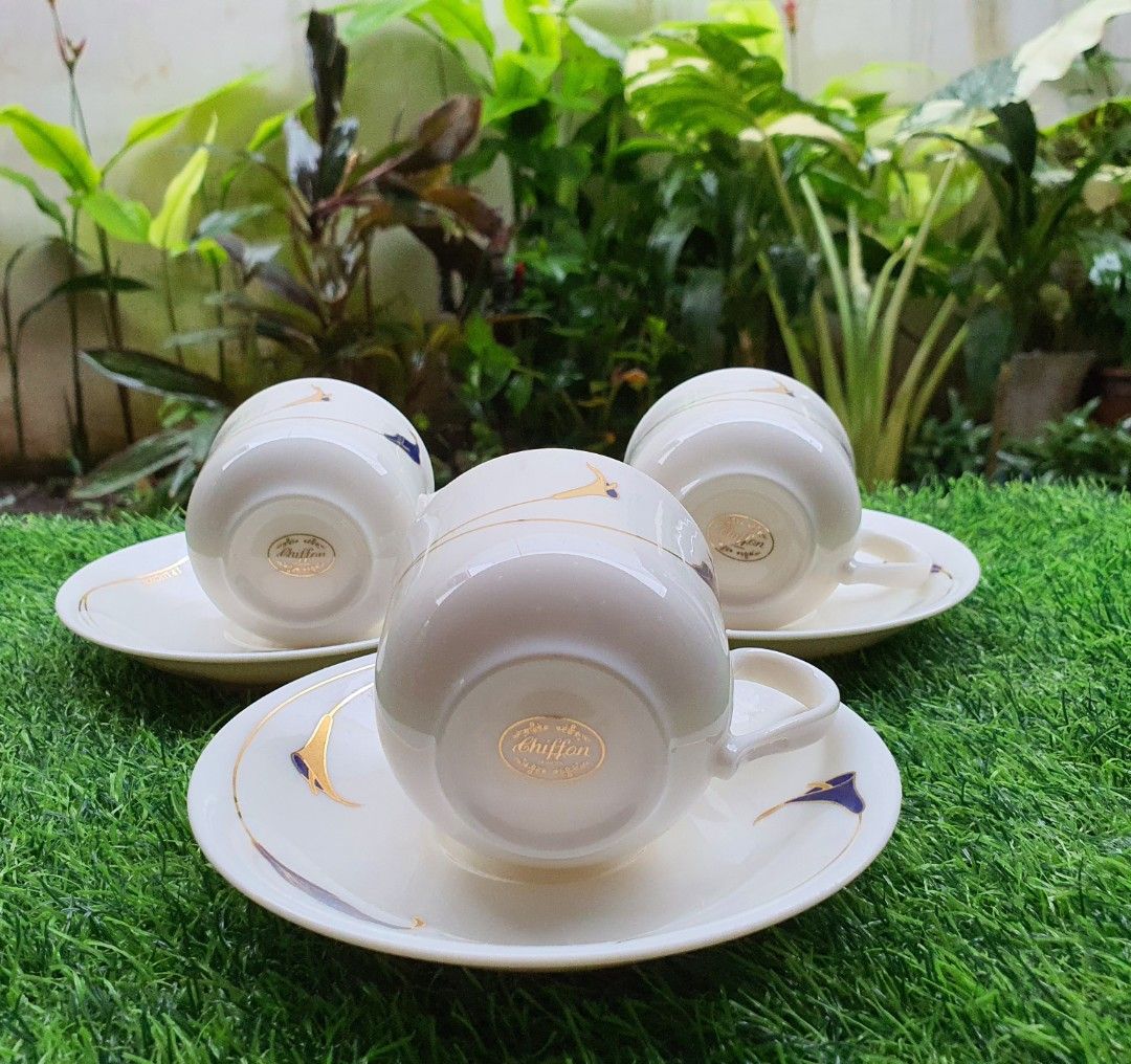 Chiffon J.P. Lucien Cups & Saucers (3 Dous) (Category: Coffee & Tea Tableware) located in Quezon City. Submitted by sgoecss005 (Listing ID 1394563706, Image 3). Description: This vintage set is made of fine, creamy white bone china with a delicate decoration of calla lilies hand-painted in gold and cobalt blue. .