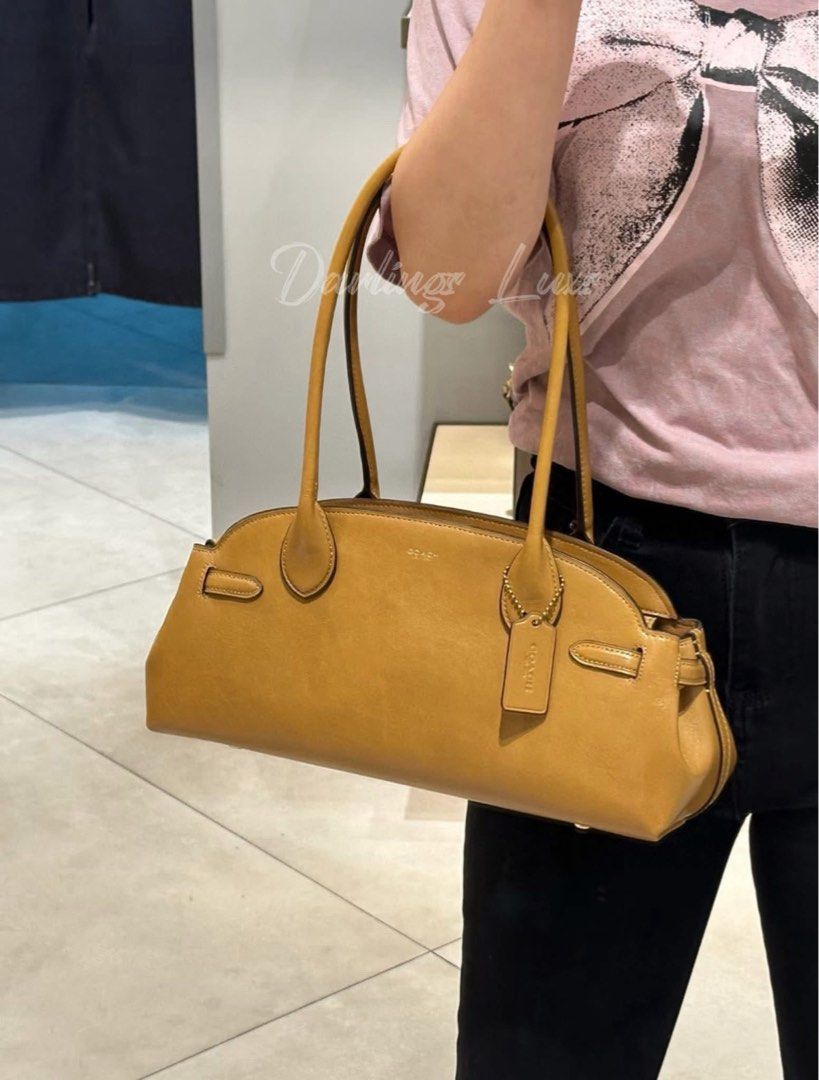 Coach Empire Hori Carryall Bag (Category: Shoulder Bags) located in Manila. Submitted by msddirectfactoryoutlet (Listing ID 1394465408, Image 3). Description: .