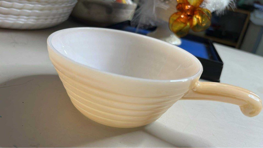 Fire King mini bowl (Category: Cookware & Accessories) located in Antipolo. Submitted by queens.collections (Listing ID 1394500484, Image 1). Description: Direct to fire Skusa109090.