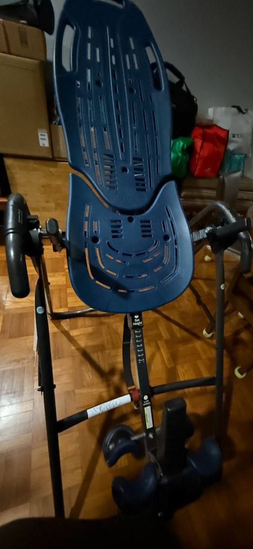 Fitspine inversion table (Category: Other Sports Equipment and Supplies) located in Singapore. Submitted by 920aslim (Listing ID 1394448611, Image 1). Description: Lightly used fitspine inversion table. Well maintained. Include delivery..