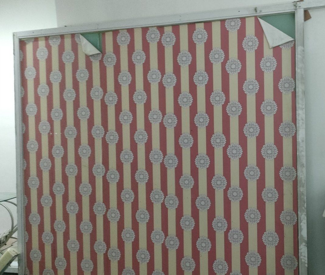GLASS WALL TEMPERED PARTITION WITH FRAME (Category: Office Furniture & Fixtures) located in Pasig City. Submitted by stringkits (Listing ID 1394528185, Image 2). Description: GLASS WALL PARTITION TEMPERED WITH FRAME Pick up ortigas area .