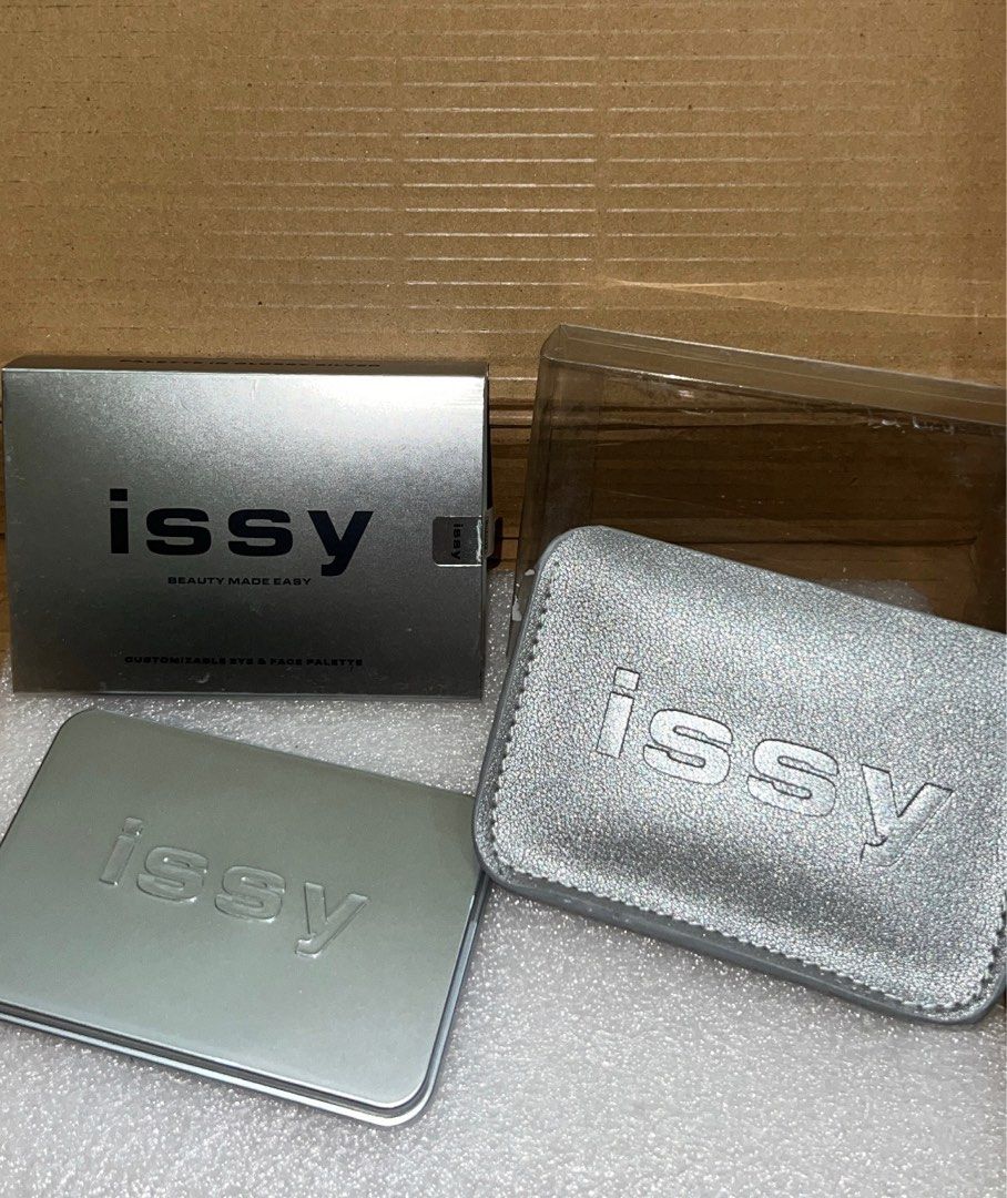 ISSY customizable eye and face pallete with sleeve (Category: Purses & Pouches) located in Bacolod City. Submitted by beagonzaga (Listing ID 1394524121, Image 1). Description: •customizable pallete with silver sleeve •sold out in their shop.